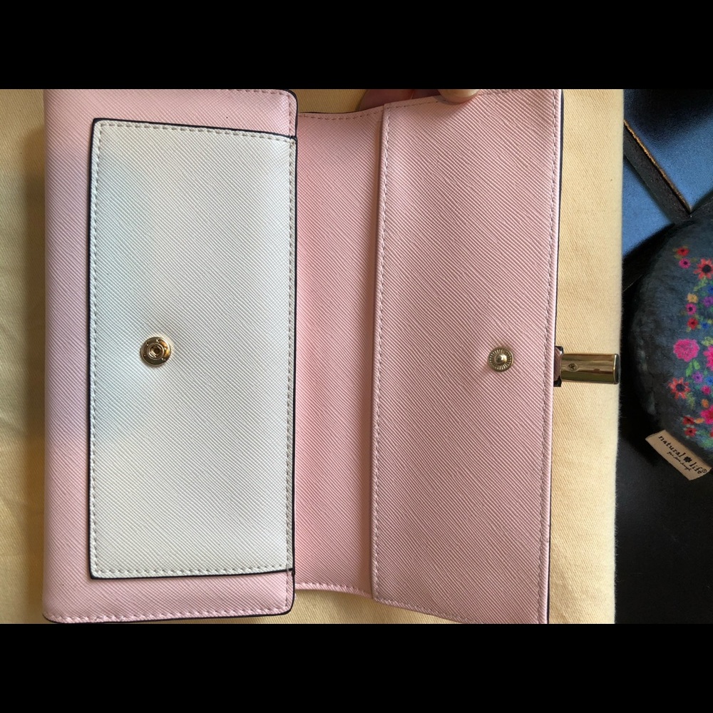 Wallet - Picture 5 of 13